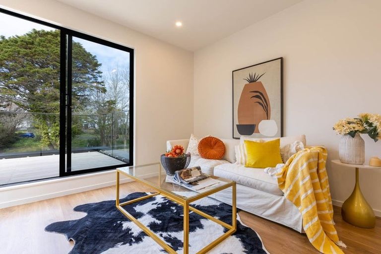 Photo of property in 18/26 Springvale Drive, Fairview Heights, Auckland, 0632