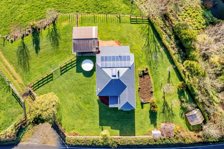 Photo of property in 2625 Ohura Road, Strathmore, Stratford, 4392