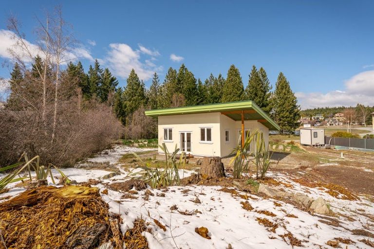 Photo of property in 1-3 Beauchamp Place, Lake Tekapo, 7999