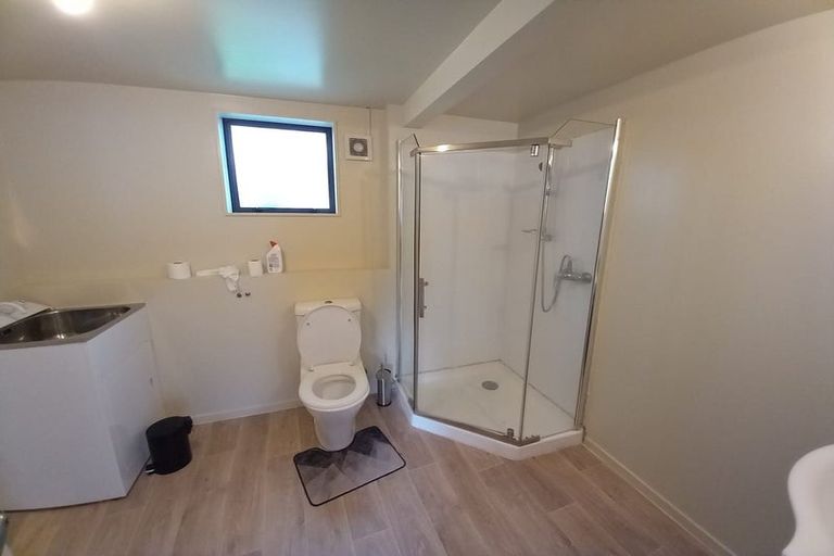 Photo of property in 114 Cobham Crescent, Kelston, Auckland, 0602