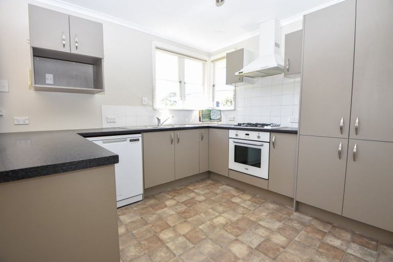 Photo of property in 89 Victoria Street, Carterton, 5713