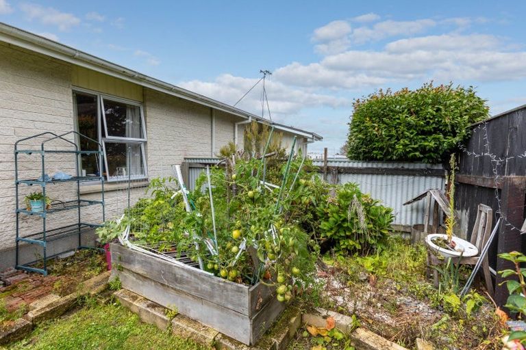 Photo of property in 15b Queen Street, Dannevirke, 4930
