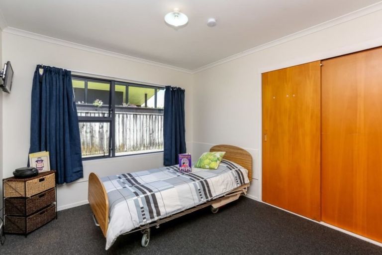 Photo of property in 437 Carrington Street, Upper Vogeltown, New Plymouth, 4310