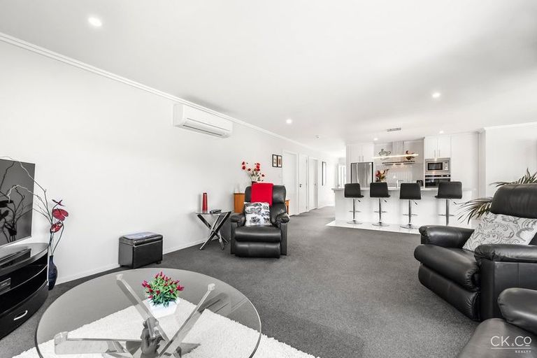 Photo of property in 23 Ashington Road, Silverstream, Upper Hutt, 5019