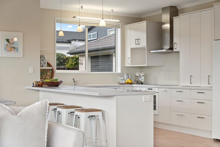 Photo of property in 14a Worsleys Road, Cracroft, Christchurch, 8025