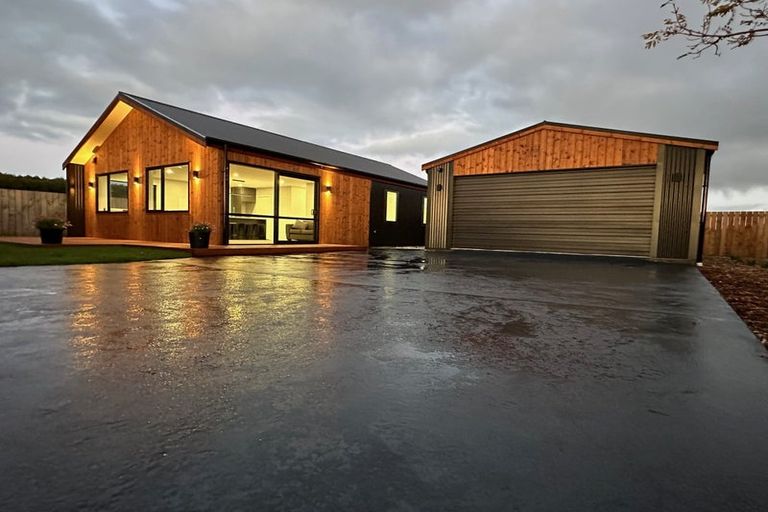 Photo of property in 120 Severn Street, Clifton, Invercargill, 9812