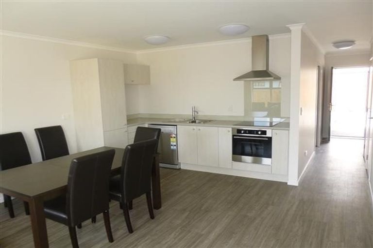 Photo of property in 57 Chiefs Court, Hamilton East, Hamilton, 3216