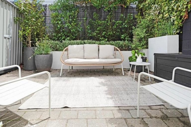 Photo of property in 58 Wright Street, Mount Cook, Wellington, 6021