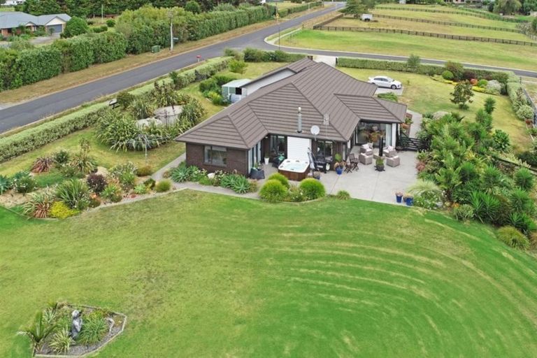 Photo of property in 35 Church View Road, Waiau Pa, Pukekohe, 2679