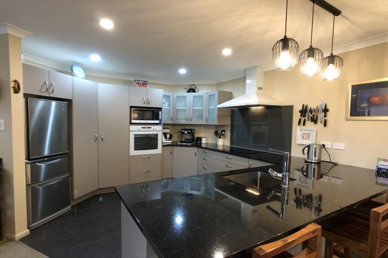 Photo of property in 19 Napier Street, Jervoistown, Napier, 4112