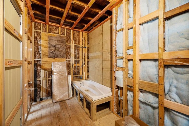 Photo of property in 15 Mortens Lane, Mount Pleasant, Christchurch, 8081