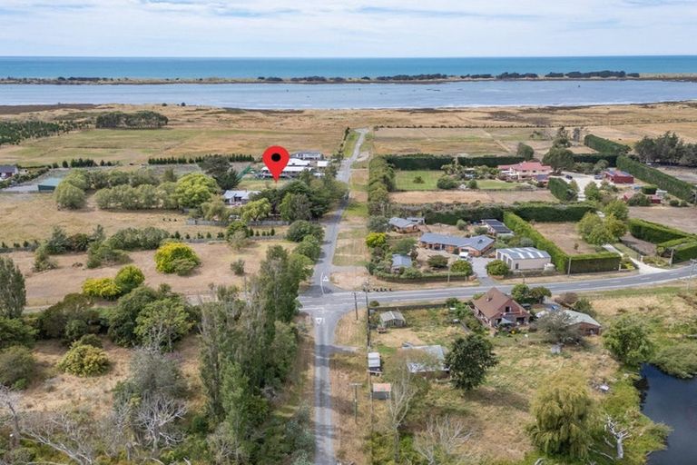 Photo of property in 11 Earlham Street, Brooklands, Christchurch, 8083