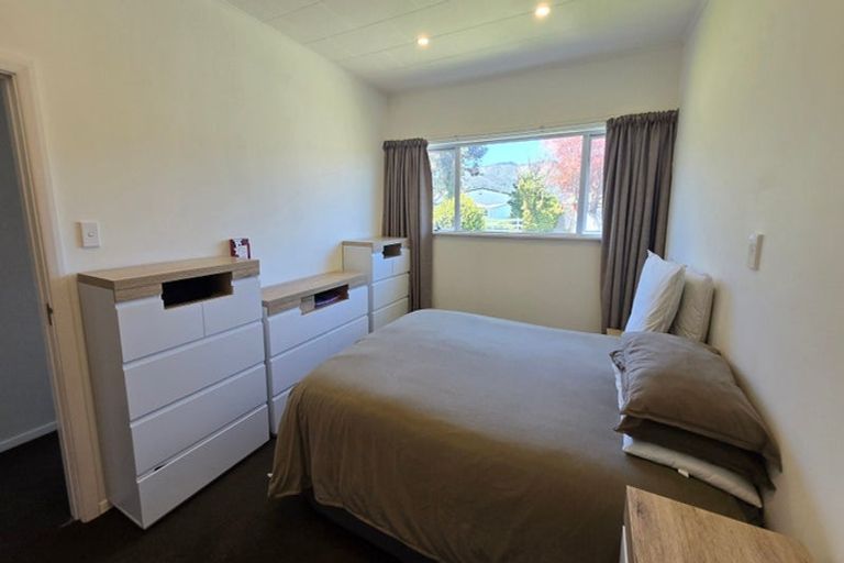 Photo of property in 64 Athlone Crescent, Avalon, Lower Hutt, 5011