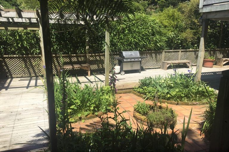 Photo of property in 56 Holloway Road, Aro Valley, Wellington, 6021