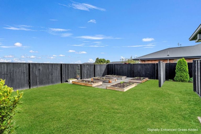 Photo of property in 56 Huntingdon Drive, Rangiora, 7400