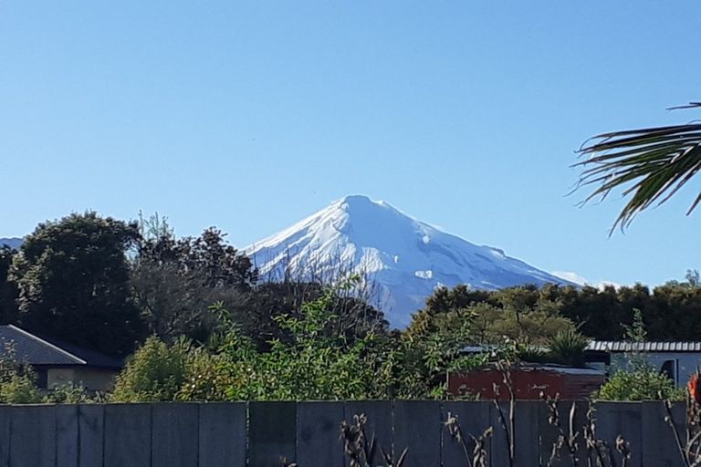 Photo of property in 4b Mahuru Lane, Okato, 4335