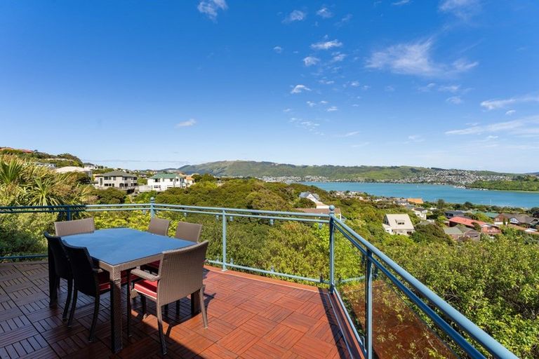 Photo of property in 7 Cromarty Place, Papakowhai, Porirua, 5024