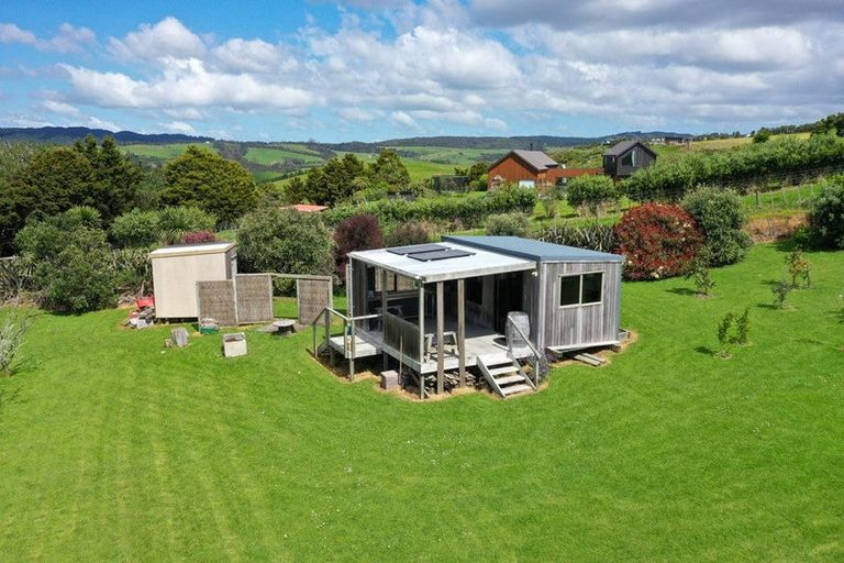 Photo of property in 241 Brooks Road, Waipu, 0582