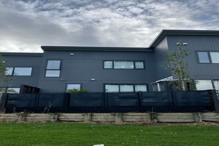 Photo of property in 15d Sealord Place, Manurewa, Auckland, 2102