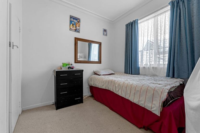 Photo of property in 21 Kautami Avenue, Papatoetoe, Auckland, 2025