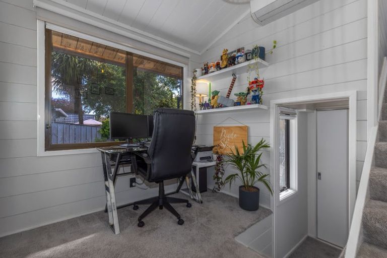 Photo of property in 114 Matatua Road, Raumati Beach, Paraparaumu, 5032