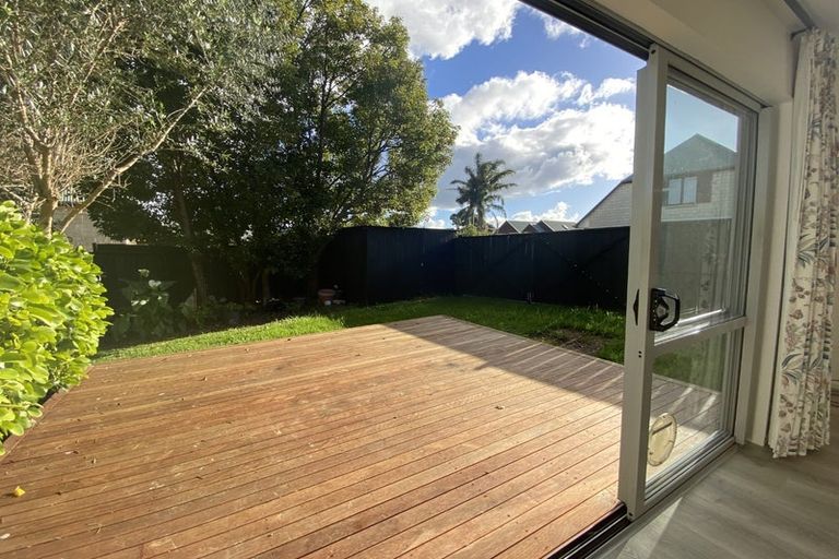 Photo of property in 5/48a Taharoto Road, Takapuna, Auckland, 0622
