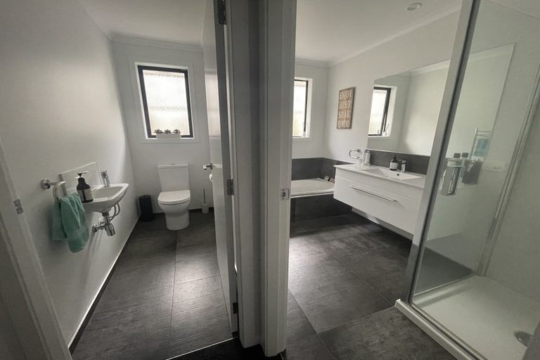 Photo of property in 71 Kennedy Road, Pyes Pa, Tauranga, 3112