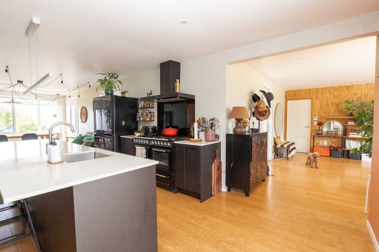 Photo of property in 30 Orchard East Road, Ngatea, 3503