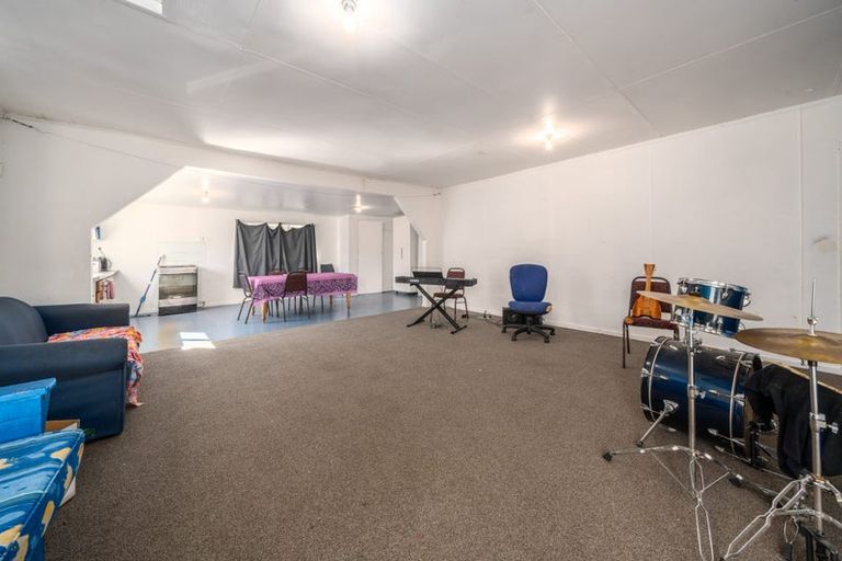 Photo of property in 155 Castor Crescent, Cannons Creek, Porirua, 5024