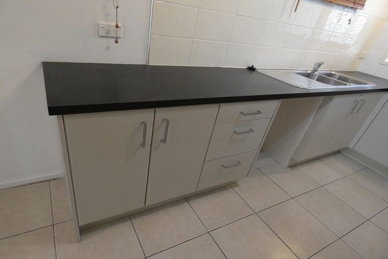 Photo of property in 39 Blease Street, New Lynn, Auckland, 0600