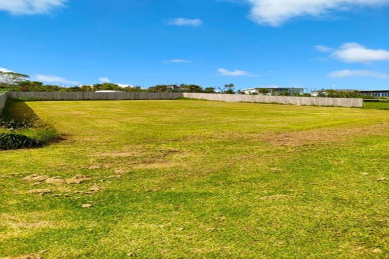 Photo of property in 17 Kahu Drive, Mangawhai, 0505