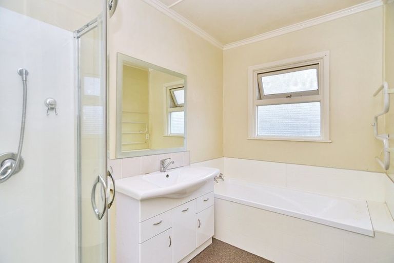 Photo of property in 1/308 Halswell Road, Halswell, Christchurch, 8025