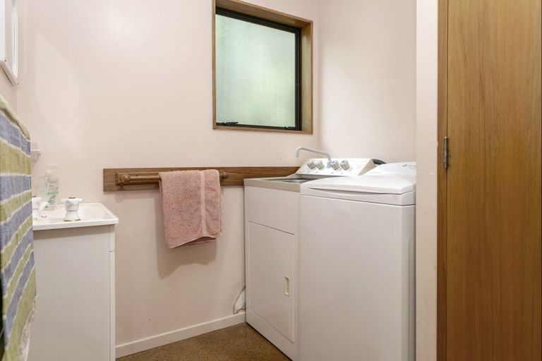 Photo of property in 62 Hauraki Terrace, Pukawa Bay, Turangi, 3381