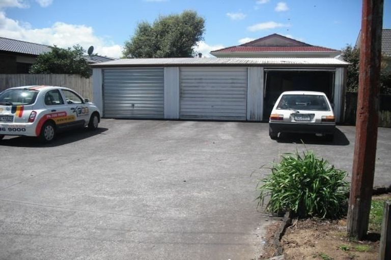 Photo of property in 3/8 Pratt Street, Papakura, 2110