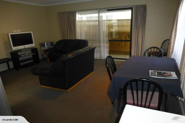 Photo of property in 93a Shakespeare Road, Bluff Hill, Napier, 4110