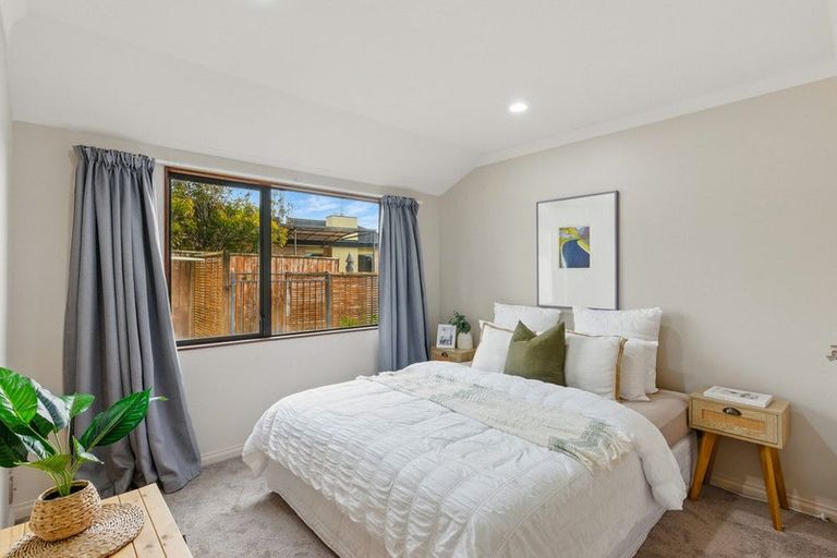 Photo of property in 5 Cadastral Court, Paraparaumu, 5032