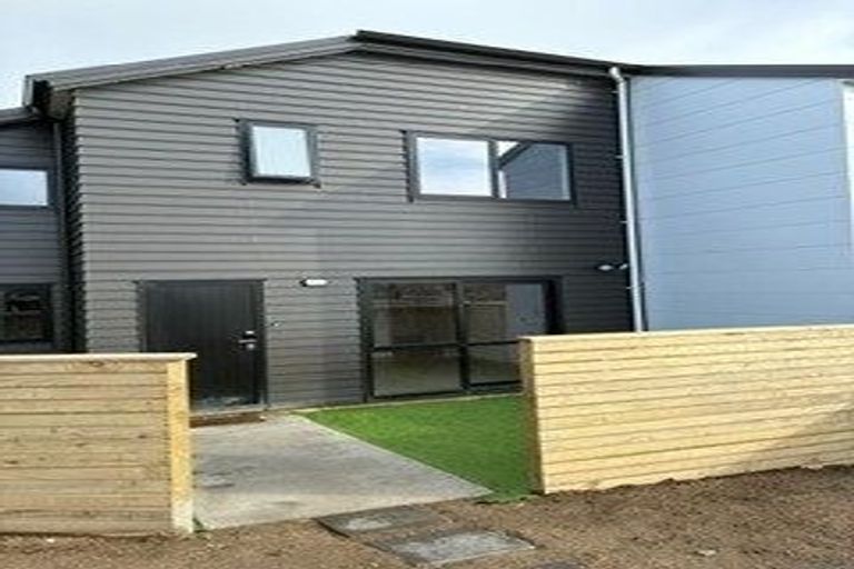 Photo of property in 38b Routley Drive, Glen Eden, Auckland, 0602