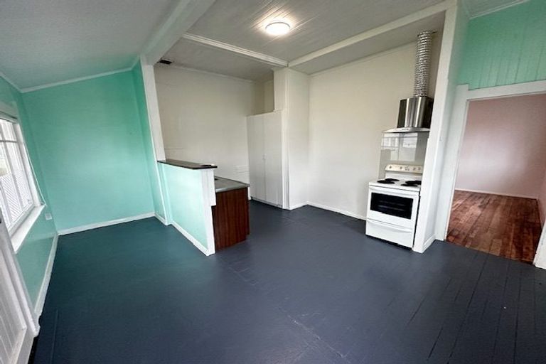 Photo of property in 374 Lake Road, Takapuna, Auckland, 0622