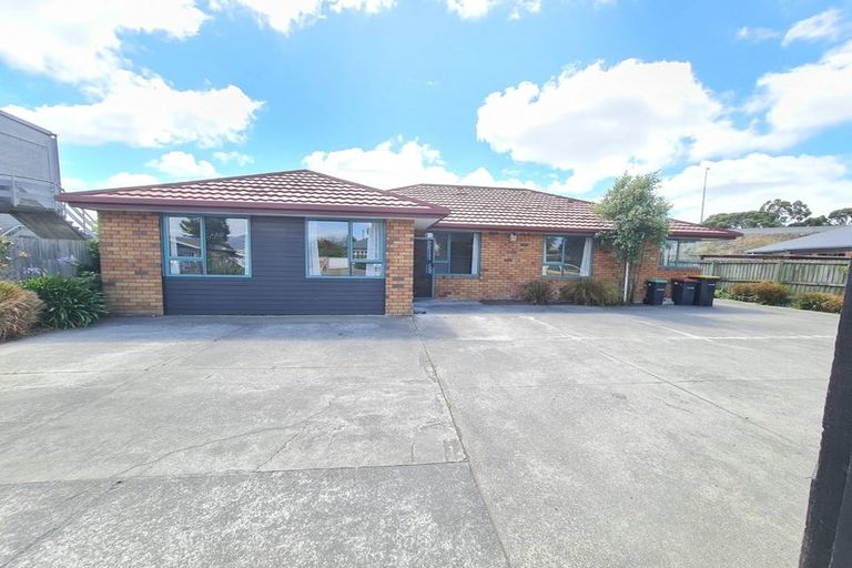 Photo of property in 141 Lincoln Road, Addington, Christchurch, 8024