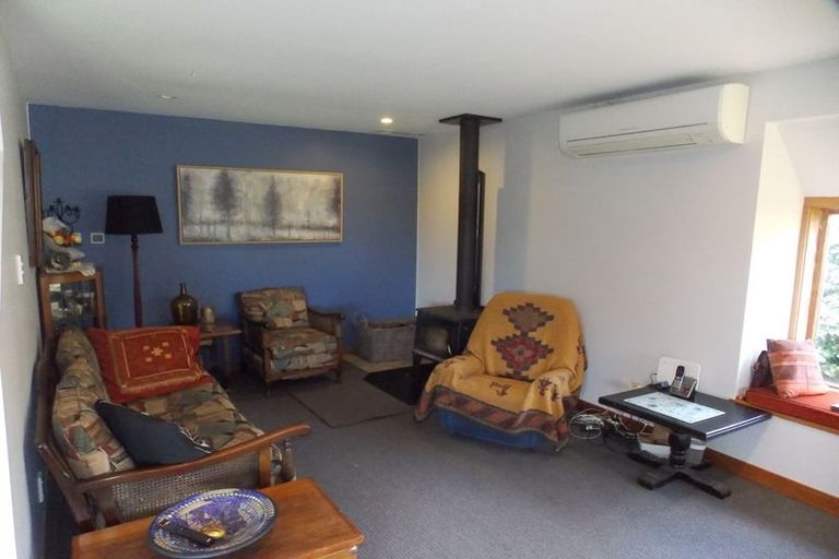 Photo of property in 32 Pioneer Highway, Awapuni, Palmerston North, 4412
