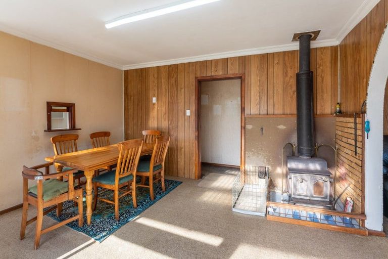 Photo of property in 2 Kiharoa Street, Otaki Beach, Otaki, 5512