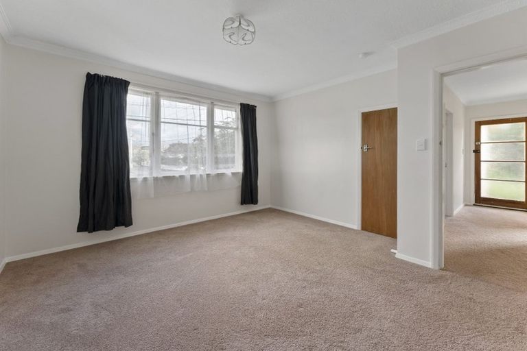 Photo of property in 8 Kiwi Street, Heretaunga, Upper Hutt, 5018