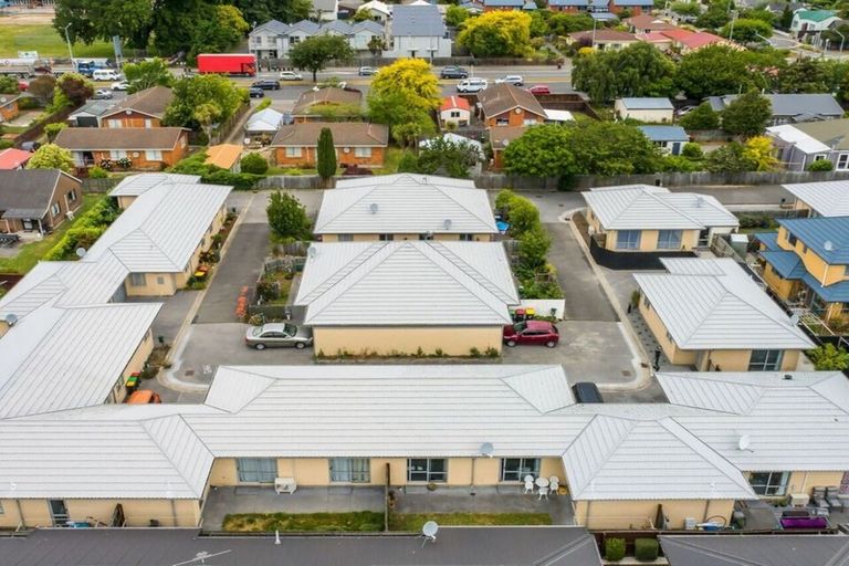 Photo of property in 13/10 Collins Street, Addington, Christchurch, 8024