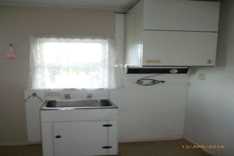 Photo of property in 4 Armour Place, Onekawa, Napier, 4110