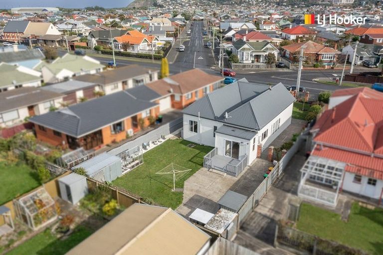 Photo of property in 47 Queens Drive, Saint Kilda, Dunedin, 9012