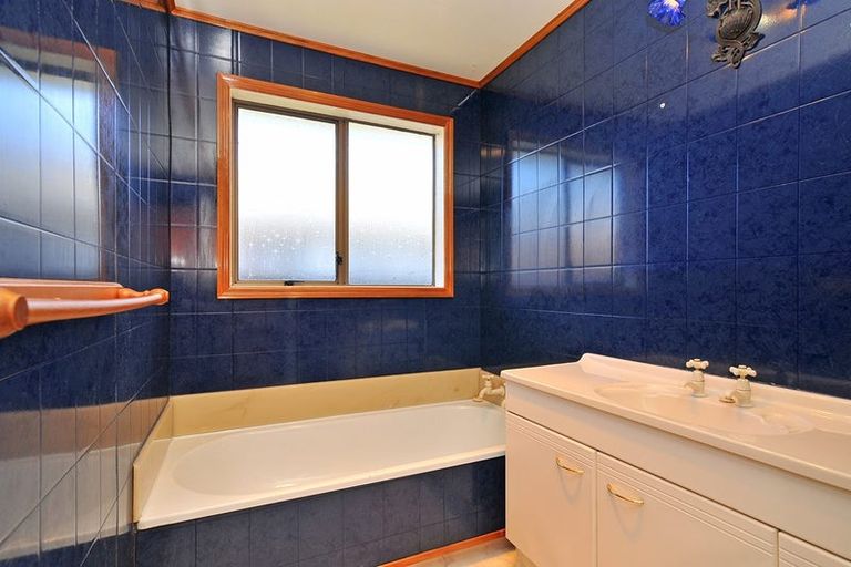 Photo of property in 4 Fremont Grove, Totara Park, Upper Hutt, 5018