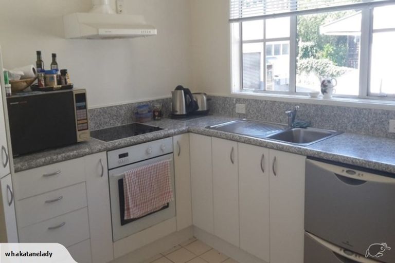 Photo of property in 39 Little George Street, Thorndon, Wellington, 6011