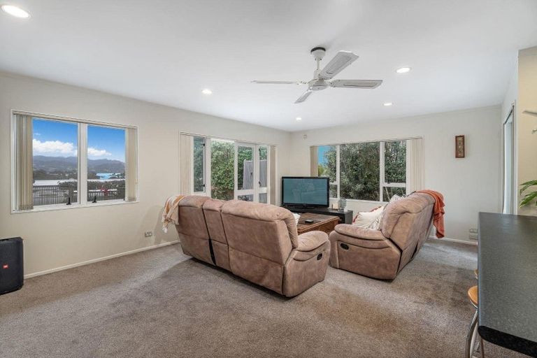 Photo of property in 102 The Quay, Pauanui, Hikuai, 3579