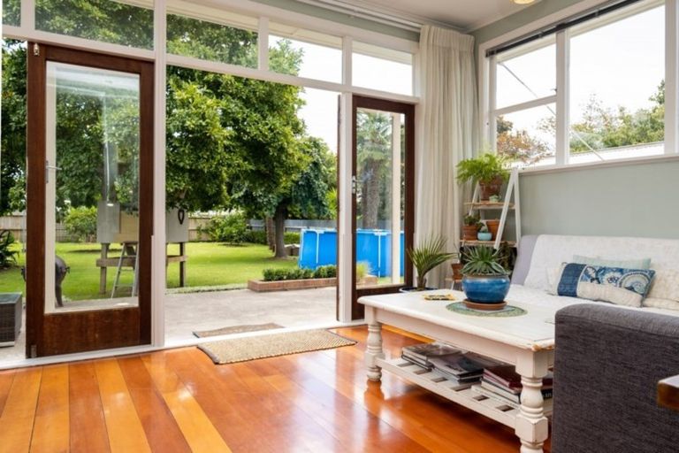 Photo of property in 405 Pepper Street, Saint Leonards, Hastings, 4120