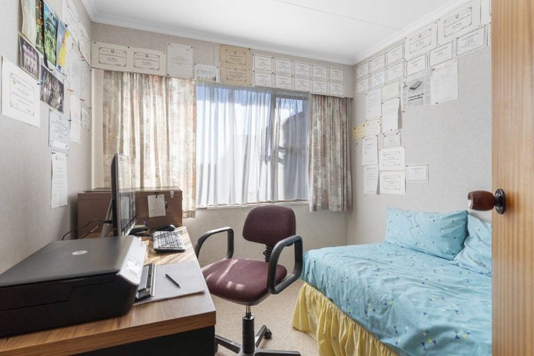 Photo of property in 6 Brandon Street, Otaki, 5512